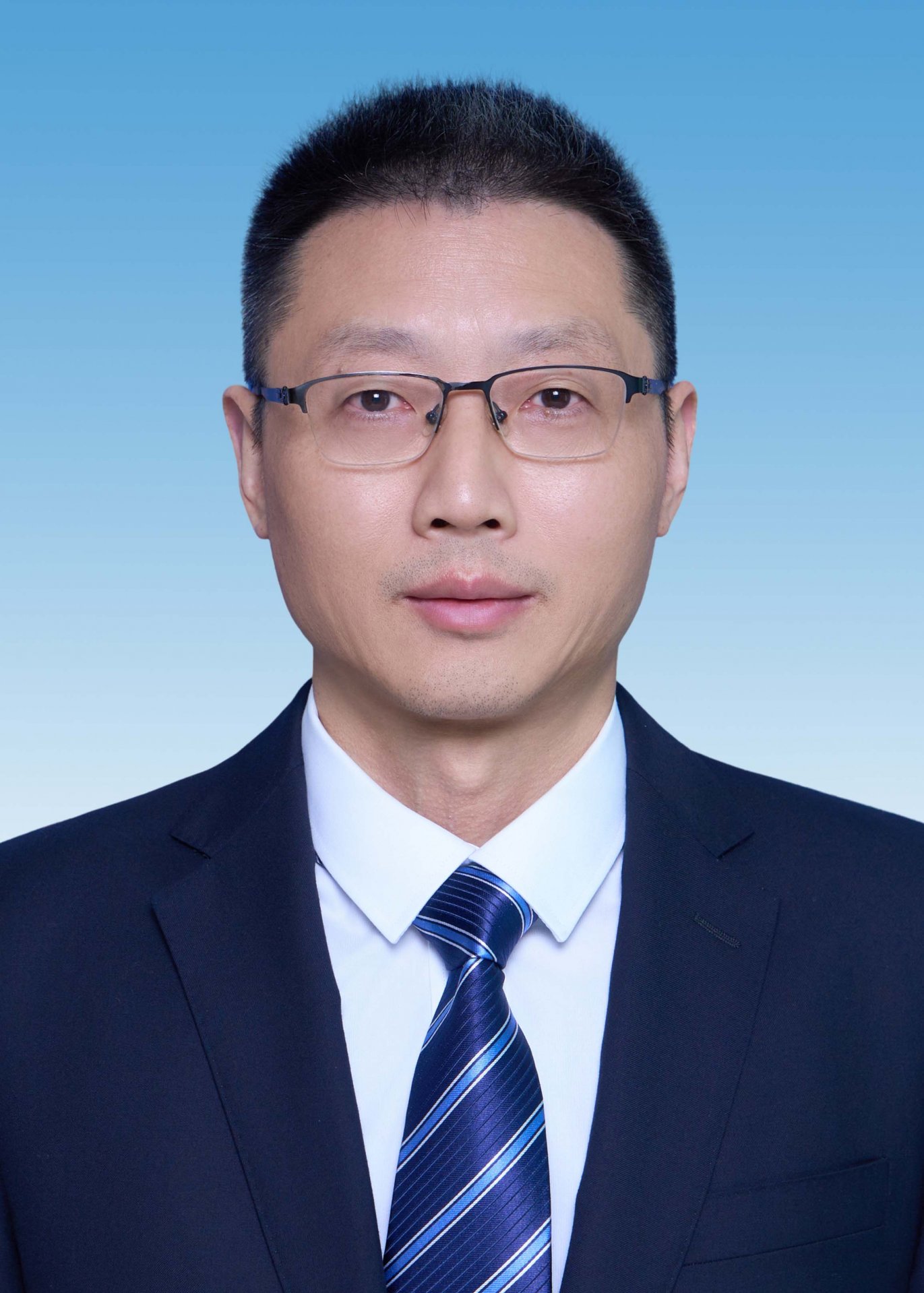 赋能产业、聚合资本、降低成本、防范风险